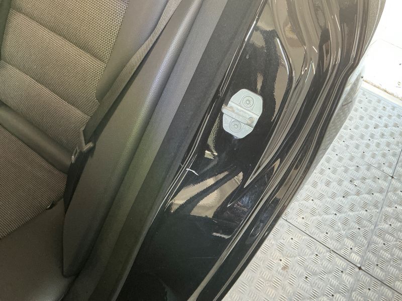 Mercedes-Benz C-Klasse C 180 CGI T BlueEfficiency Avantgarde 2014 – снимка 26