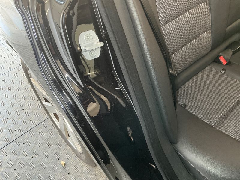 Mercedes-Benz C-Klasse C 180 CGI T BlueEfficiency Avantgarde 2014 – снимка 24