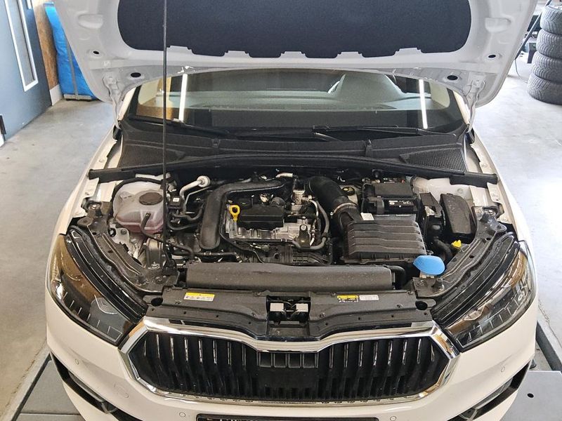 Skoda Fabia 1.0 TSI Drive — zdjęcie 7