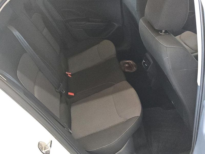 Skoda Fabia 1.0 TSI Drive — zdjęcie 11
