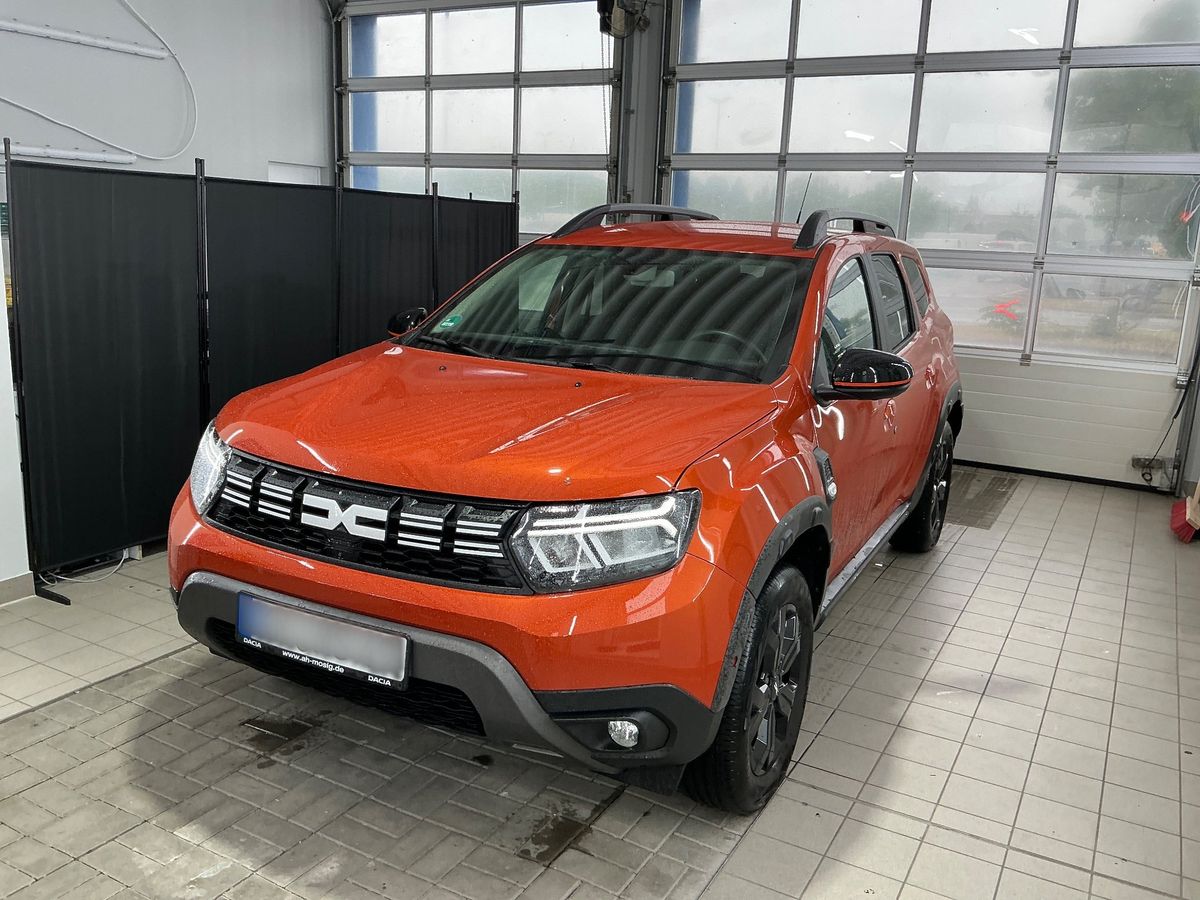 Dacia Duster 2023 — photo 1