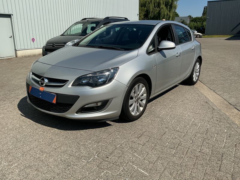 Opel Astra 1.7 CDTI Selection