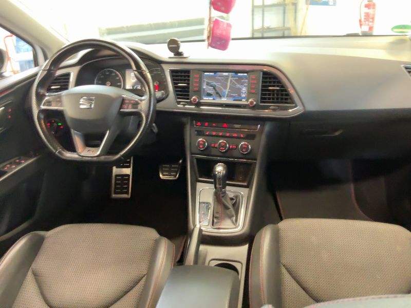 Seat Leon 1.4 TSI ACT FR 2015 – снимка 17