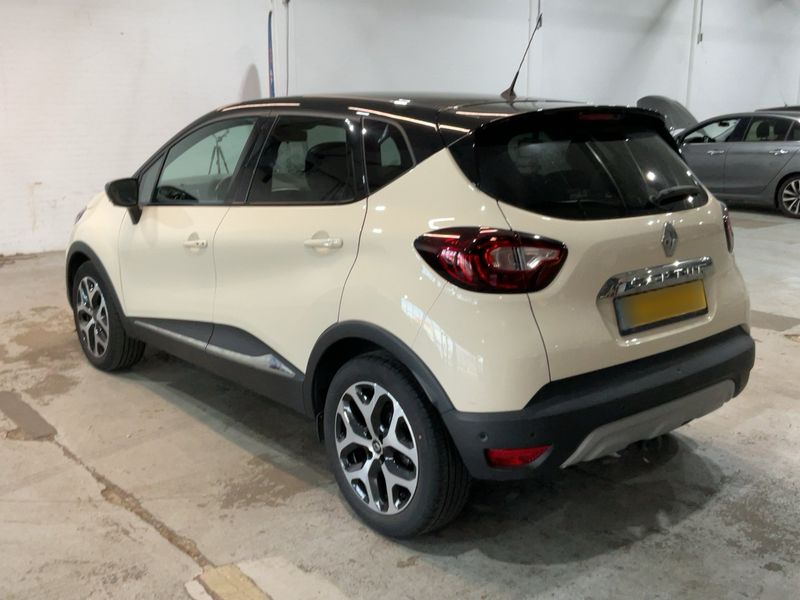 Renault Captur 1.3 TCe Intens — zdjęcie 3