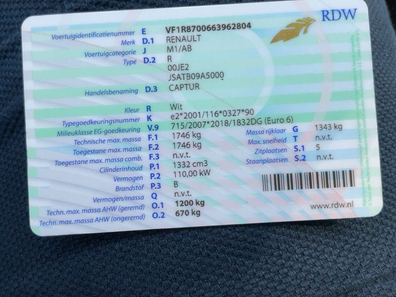 Renault Captur 1.3 TCe Intens — zdjęcie 15