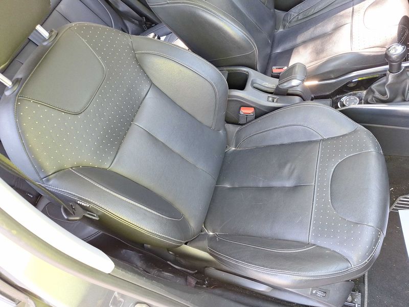 Peugeot 2008 1.6 Feline Titane 2013 – снимка 44