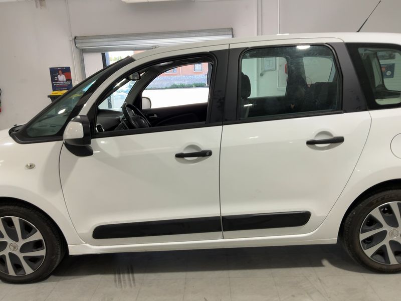 Citroen C3 Picasso 1.6 VTi Confort — zdjęcie 4