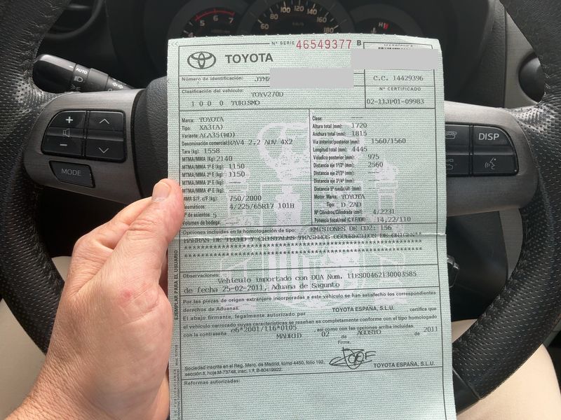 Toyota RAV 4 2.2 D-4D Active — zdjęcie 16