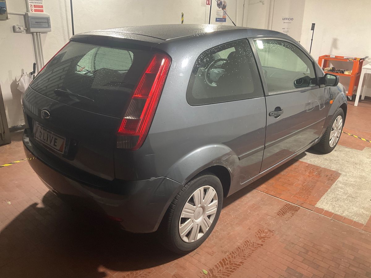 Ford Fiesta 1.3 Ambiente