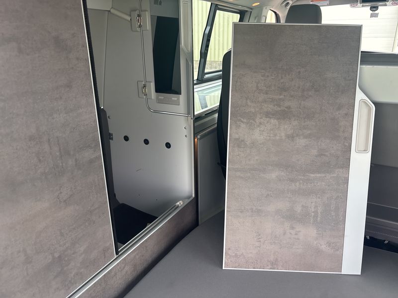 Volkswagen T6 California 2.0 TDI Coast FWD — zdjęcie 22