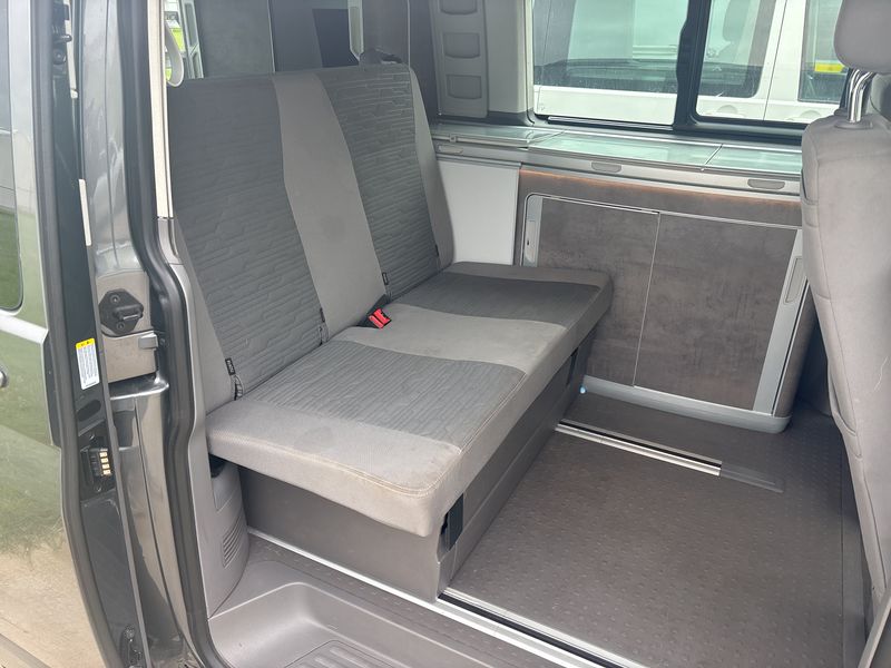 Volkswagen T6 California 2.0 TDI Coast FWD — zdjęcie 14