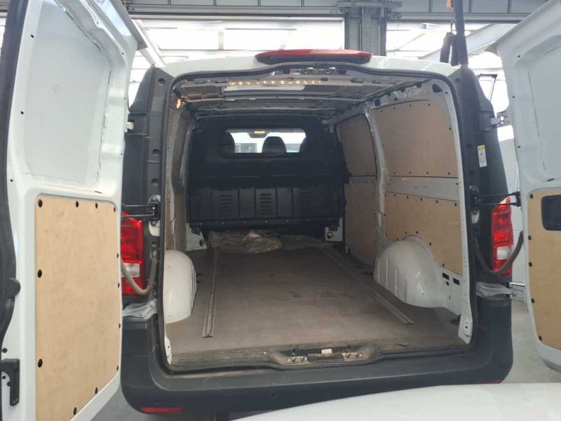 Mercedes-Benz Vito 116 CDI RWD extralang — zdjęcie 5