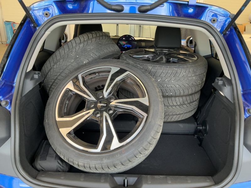 MINI Cooper S Classic Trim 2024 – снимка 16