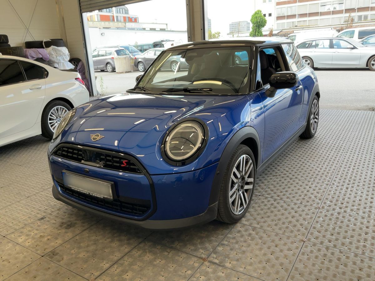 MINI Cooper 2024 — photo 1
