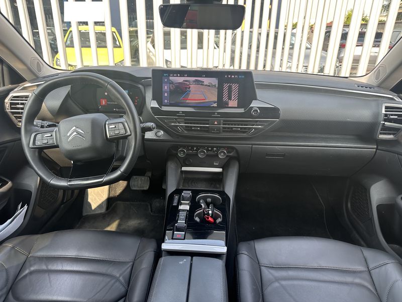 Citroen C5 X 1.2 PureTech Shine — zdjęcie 11