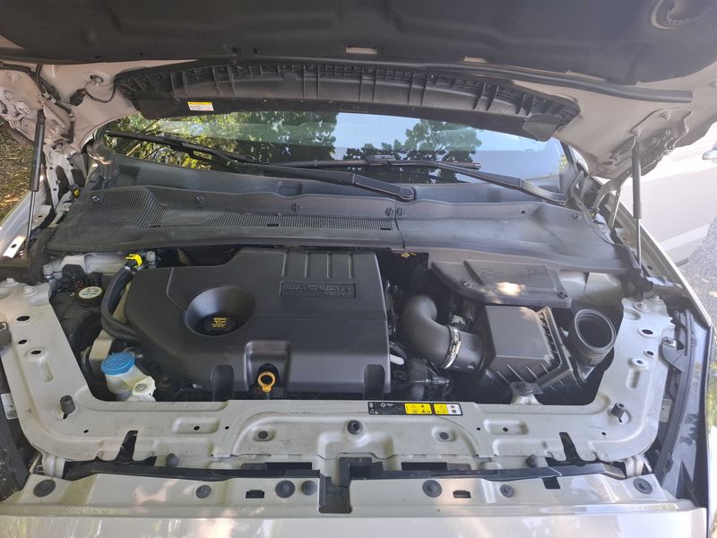 Jaguar E-Pace D180 S AWD — zdjęcie 8