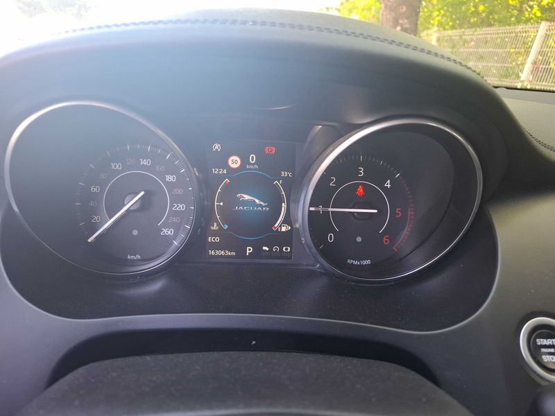 Jaguar E-Pace D180 S AWD — zdjęcie 12