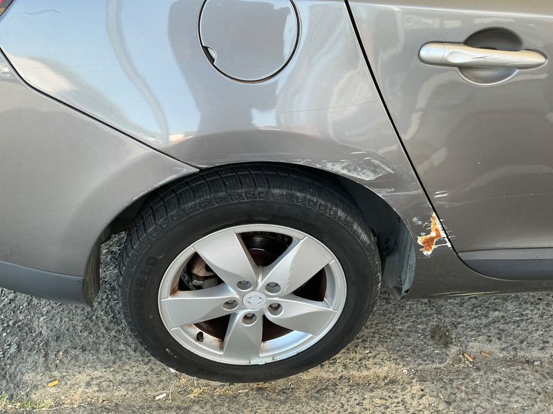Renault Megane 1.5 dCi Dynamique 2010 – снимка 23