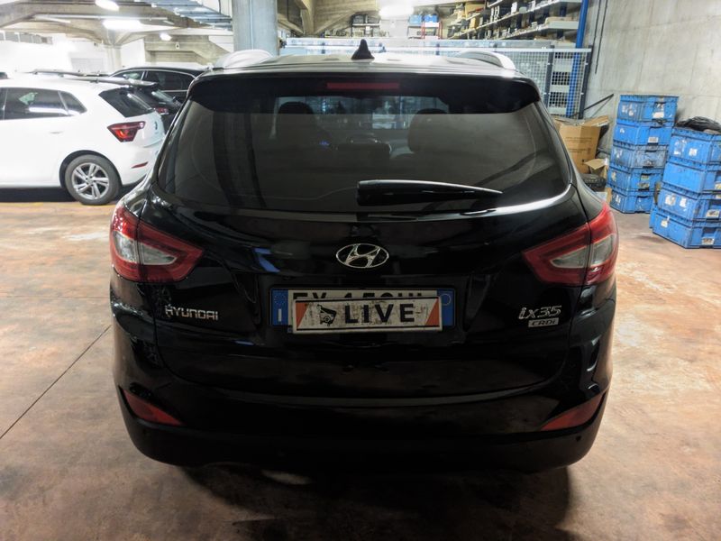 Hyundai ix35 1.7 CRDi XPossible 2WD — zdjęcie 4