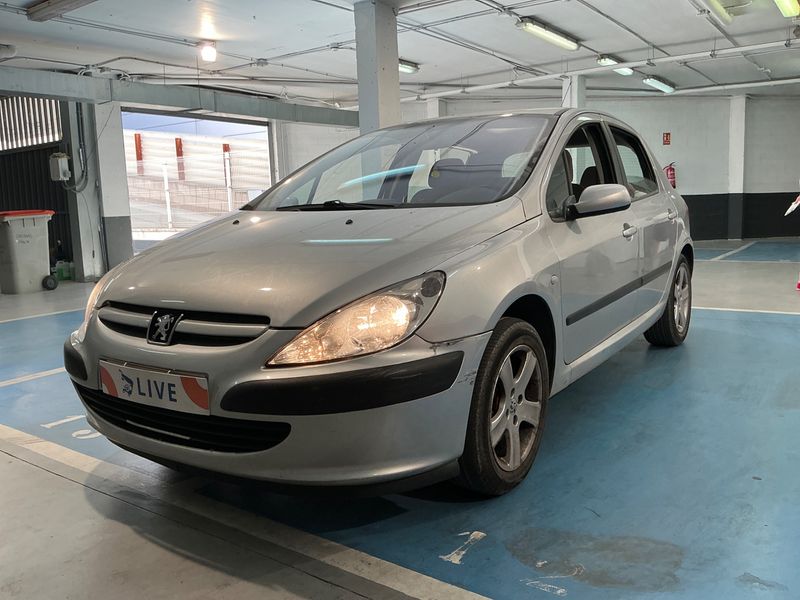 Peugeot 307 2.0 Premium — zdjęcie 1