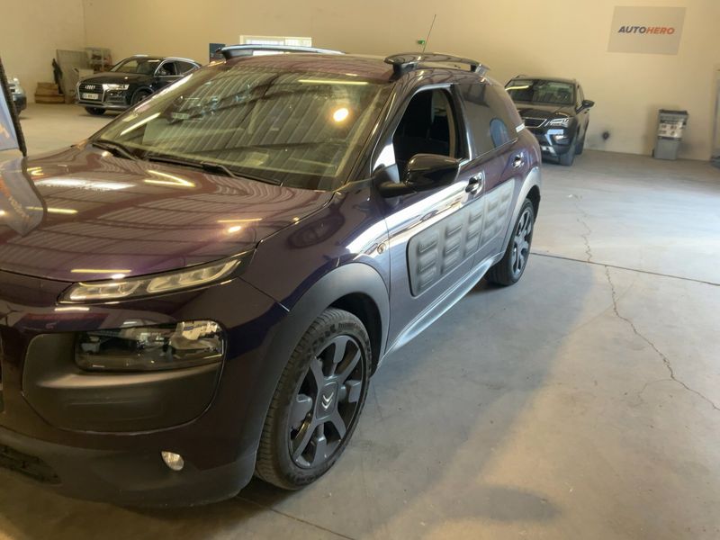 Citroen C4 Cactus 1.2 e-THP Shine Edition 2016 – снимка 2
