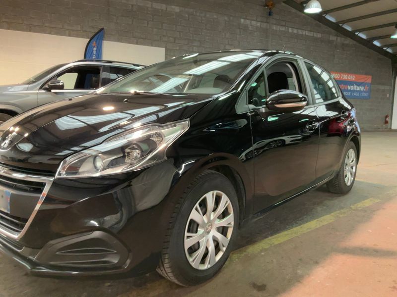 Peugeot 208 1.5 Blue-HDi Active — zdjęcie 2