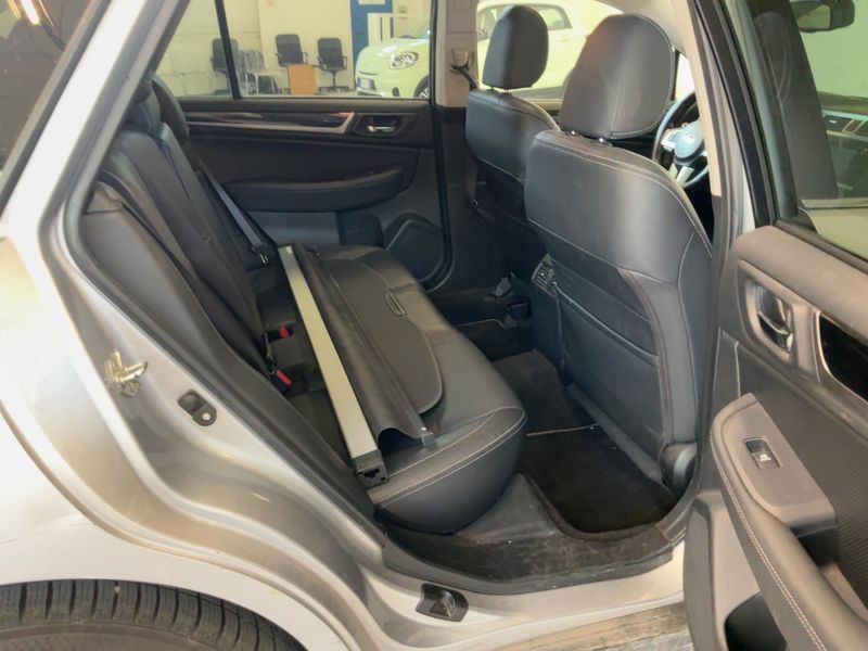 Subaru Outback 2.0 Diesel Unlimited — zdjęcie 14