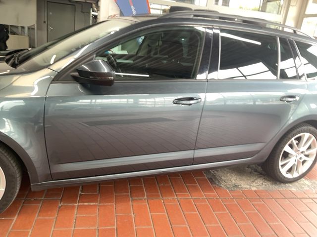 Skoda Octavia 2.0 TDI Drive 2017 – снимка 4