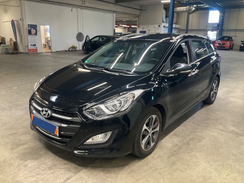 Hyundai i30 1.6 CRDi Style Blue