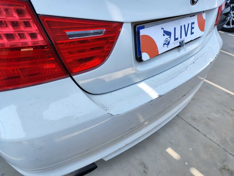 BMW 3er 316d 2010 – снимка 23