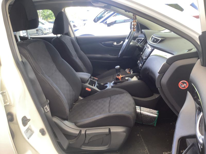 Nissan Qashqai 1.5 Turbodiesel N-Connecta 2016 – снимка 16