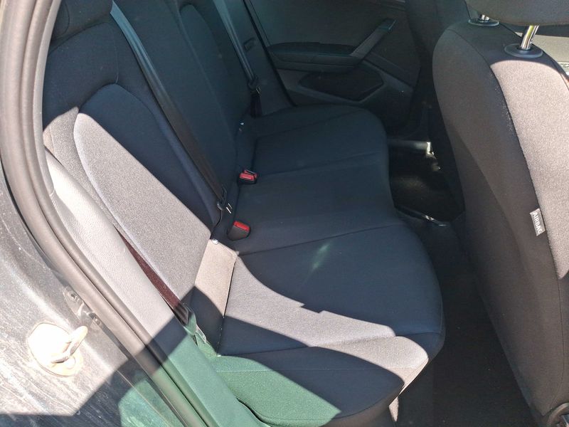 Seat Ibiza 1.0 TSI FR — zdjęcie 14