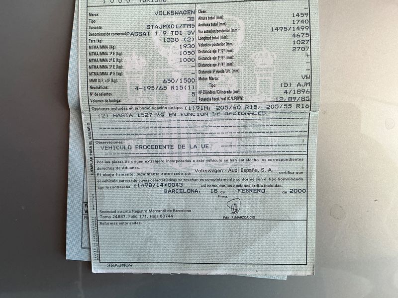 Volkswagen Passat 1.9 TDI Comfortline — zdjęcie 6