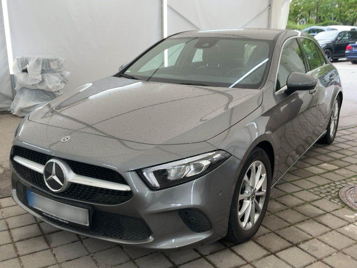 Mercedes-Benz A-Klasse 2018 — photo 1