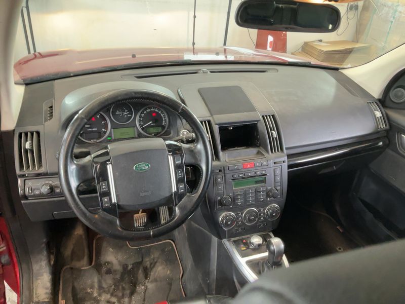 Land Rover Freelander 2.2 Td4 Limited Edition — zdjęcie 12