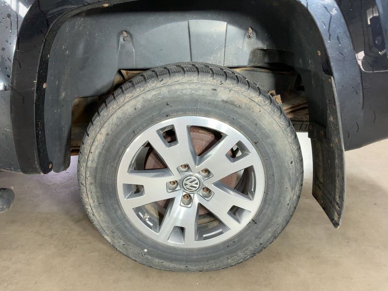 Volkswagen Amarok 2.0 TDI Dark Label DoubleCab 4Motion 2014 – снимка 5