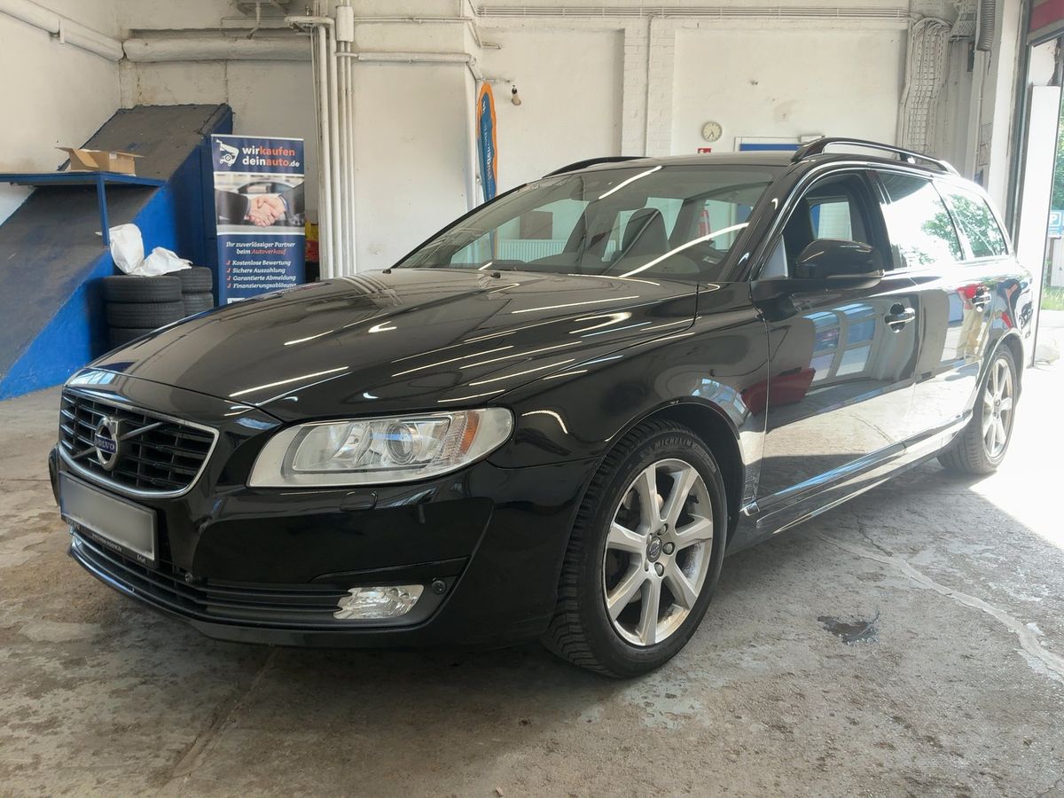 Volvo V70 2016 — photo 1