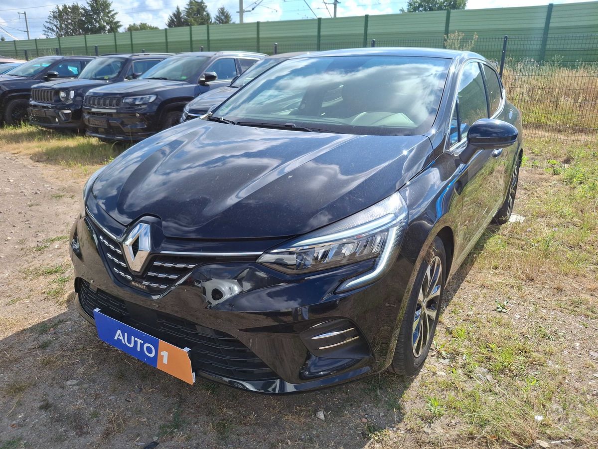 Renault Clio 2023