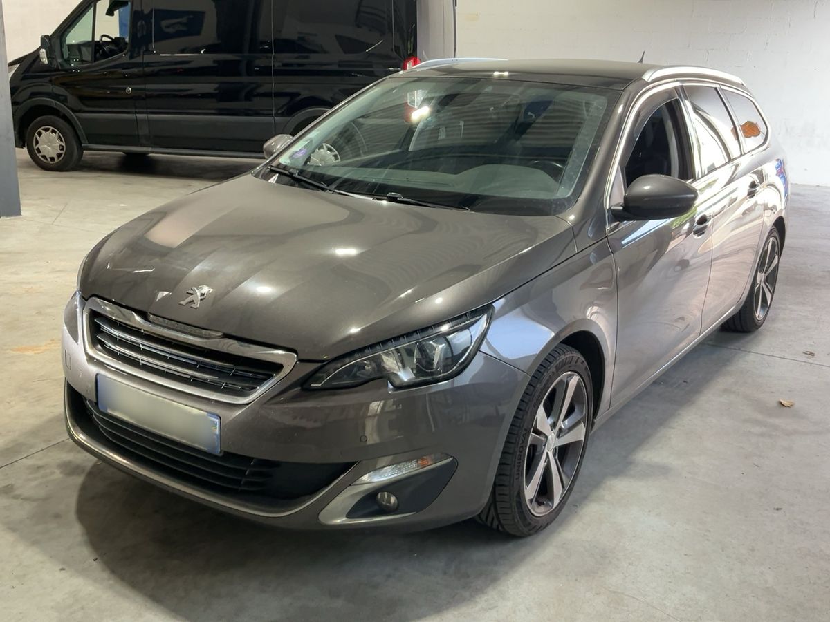 Peugeot 308 2016