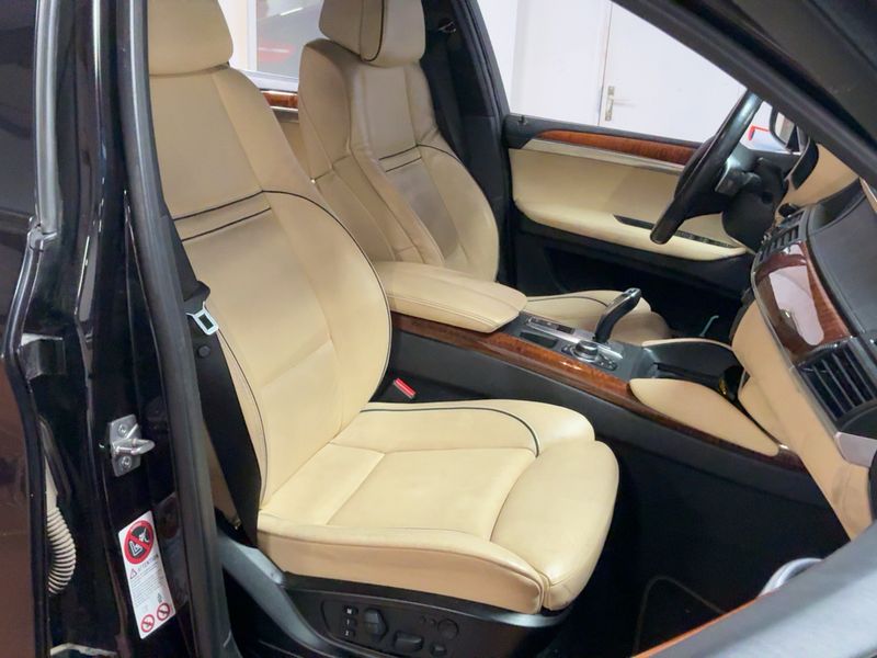 BMW X6 xDrive 30d — zdjęcie 11