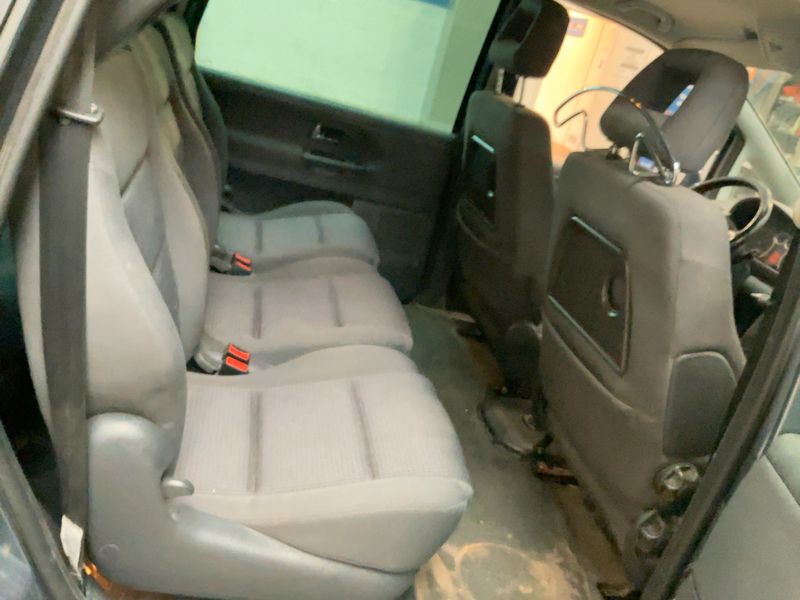 Volkswagen Sharan 1.9 TDI Sportline 2010 – снимка 20