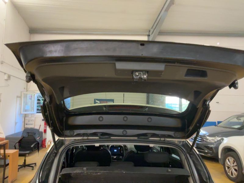 Renault Captur 1.5 dCi Energy Zen 2016 – снимка 15