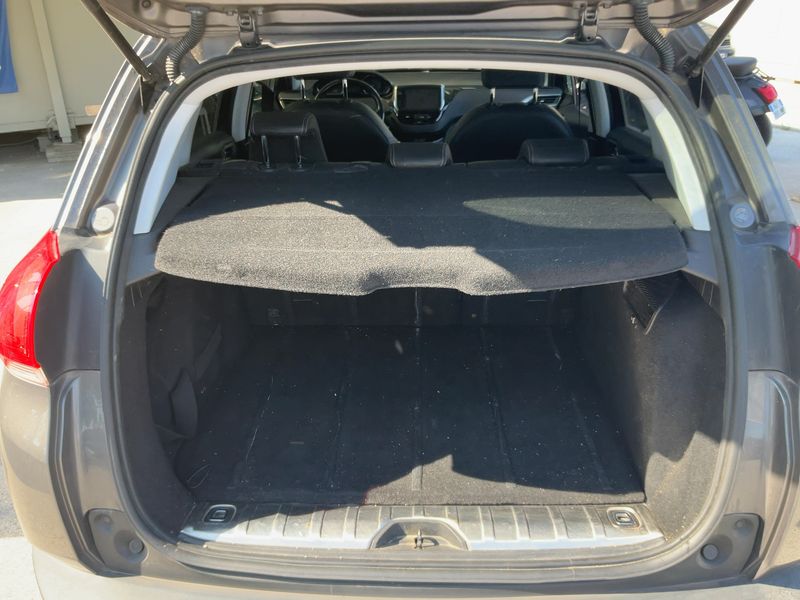 Peugeot 2008 1.6 e-HDi Feline Titane 2013 – снимка 15