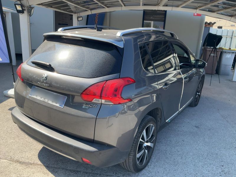 Peugeot 2008 1.6 e-HDi Feline Titane 2013 – снимка 8