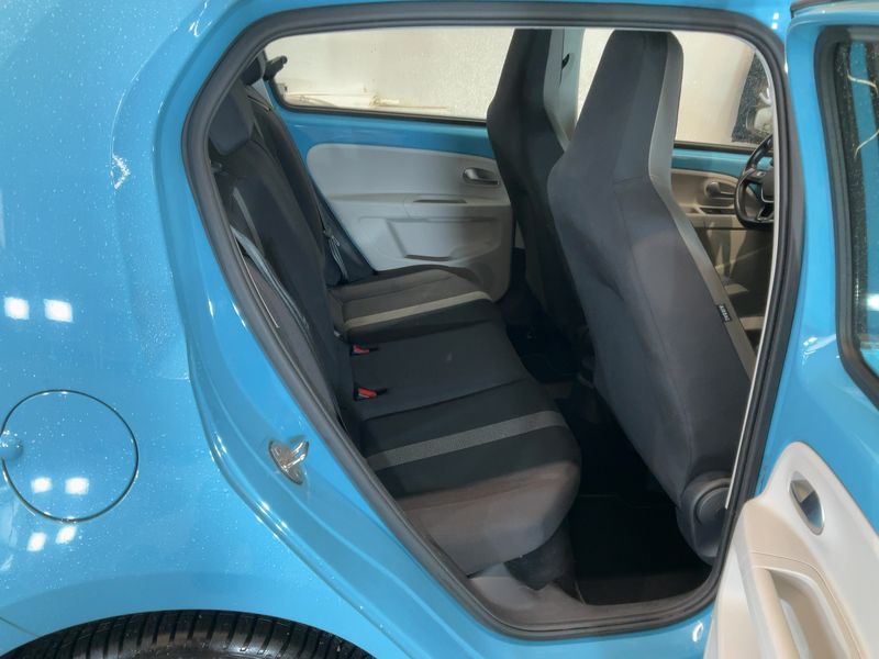 Volkswagen up! 1.0 High up! BlueMotion Tech — zdjęcie 14