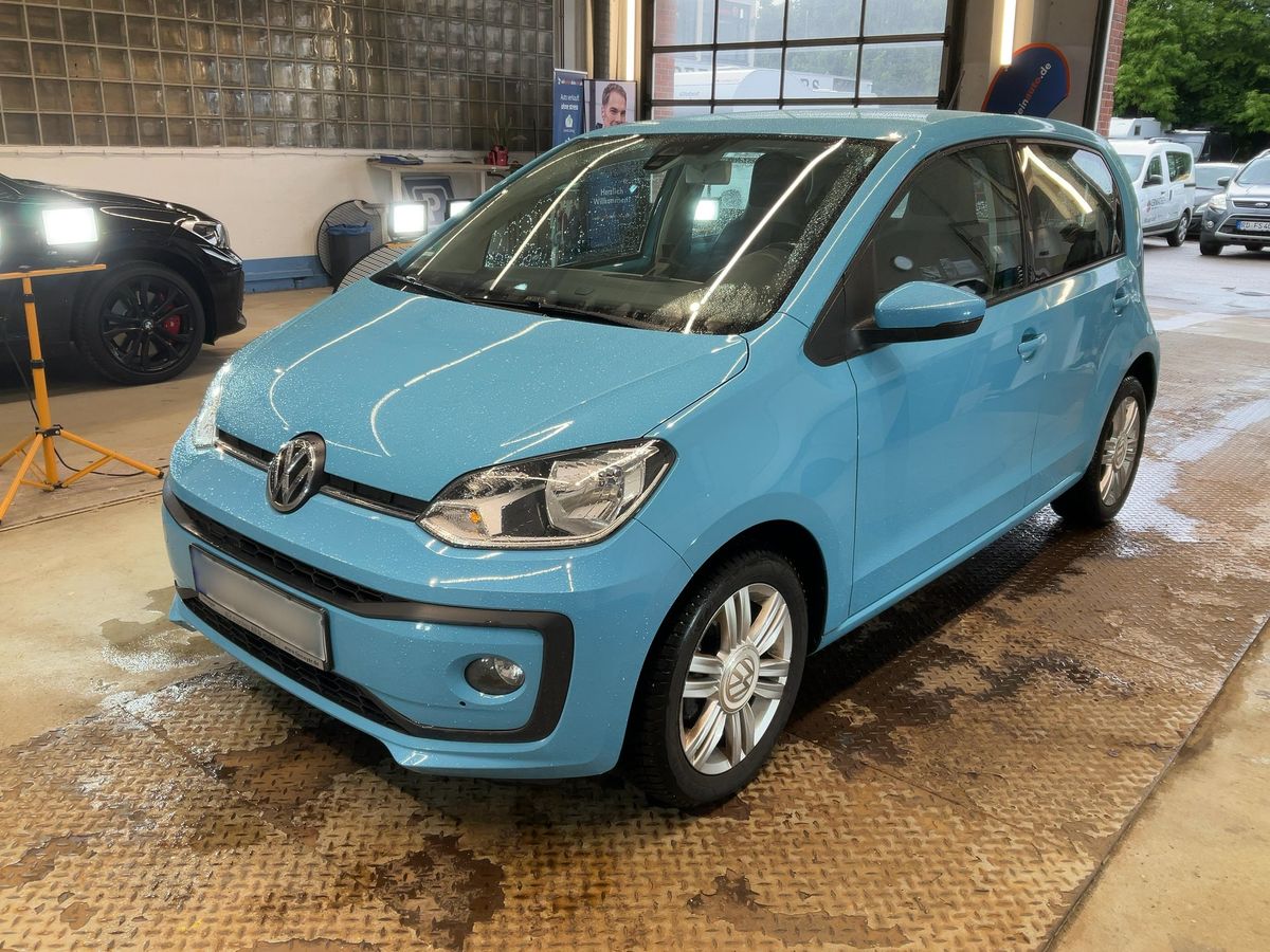 Volkswagen up! 2019 — photo 1