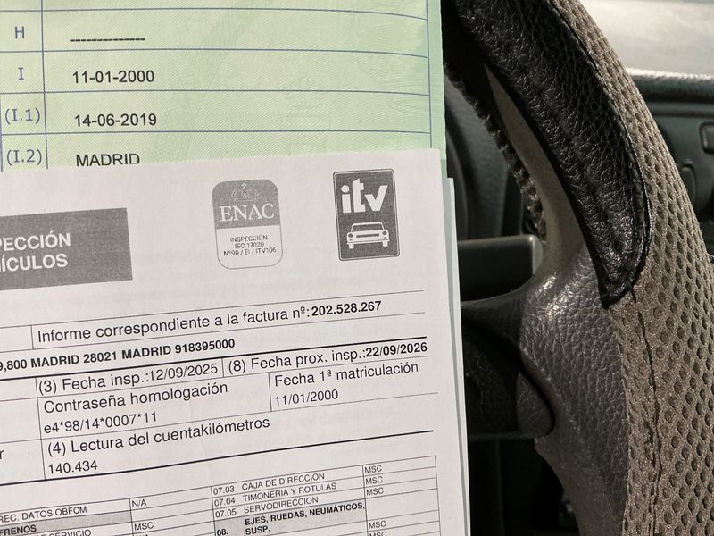 Volvo S40 1.6 — zdjęcie 5
