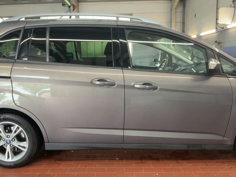 Ford Grand C-Max 1.0 EcoBoost Trend — zdjęcie 7
