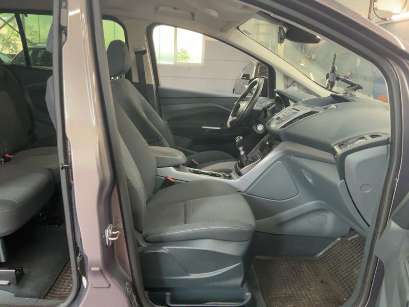 Ford Grand C-Max 1.0 EcoBoost Trend — zdjęcie 11