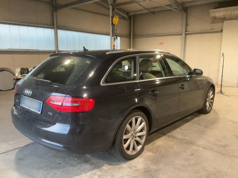 Audi A4 2.0 TDI Advanced 2013 – снимка 8